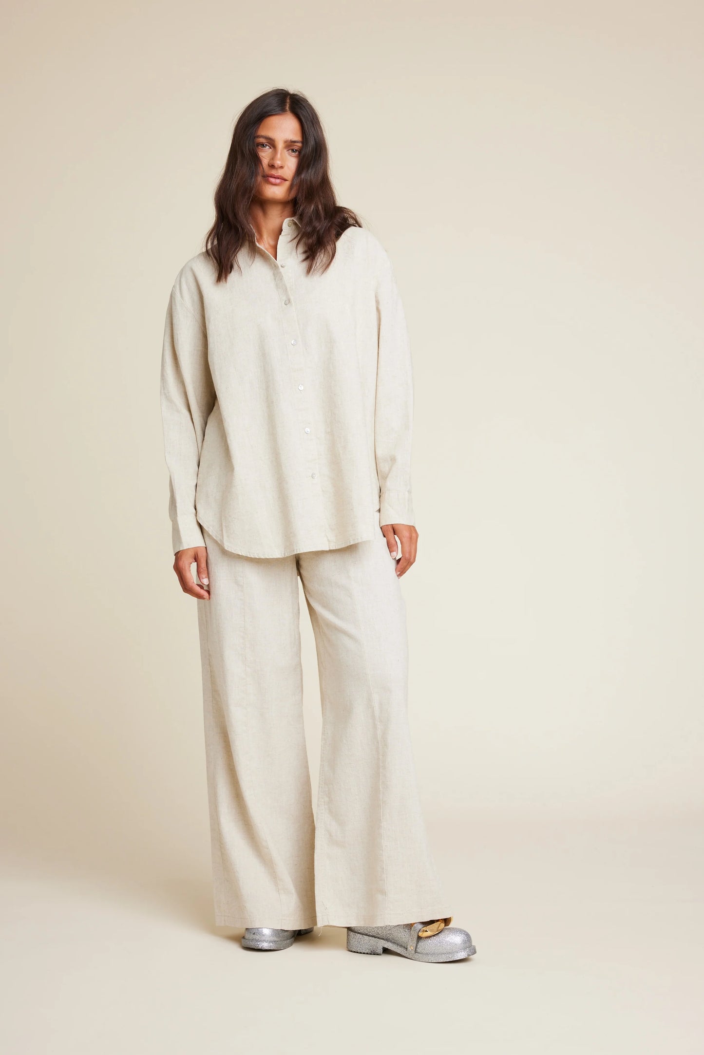 Basic linen shirt