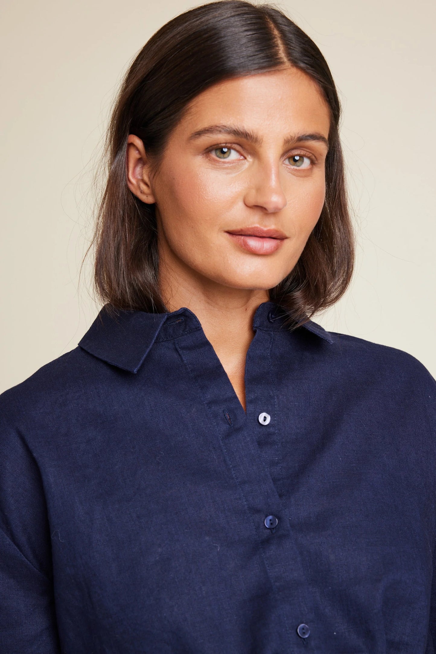 Basic linen shirt