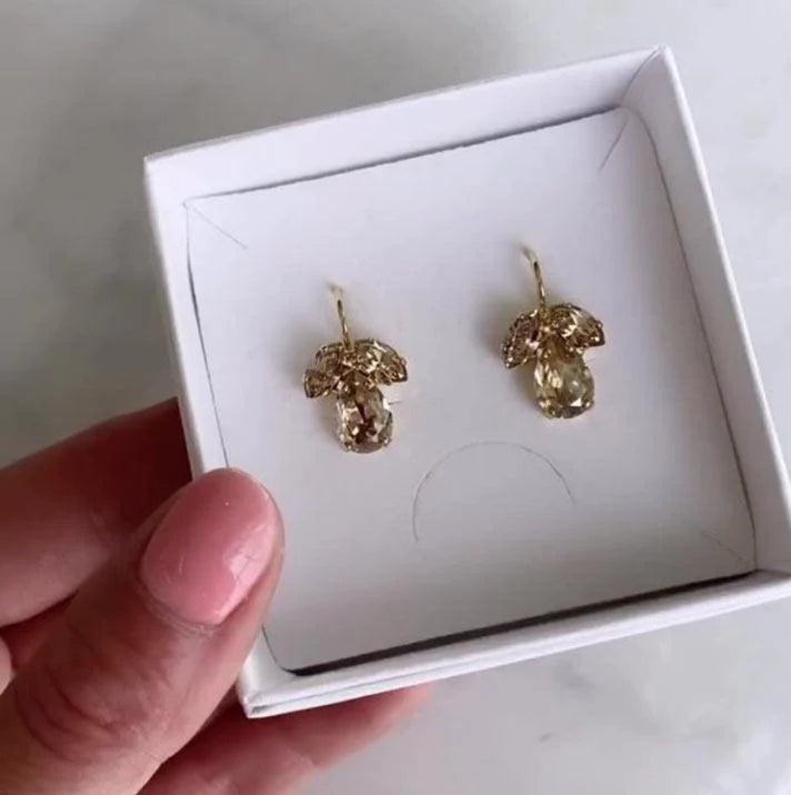 Petite timo earrings